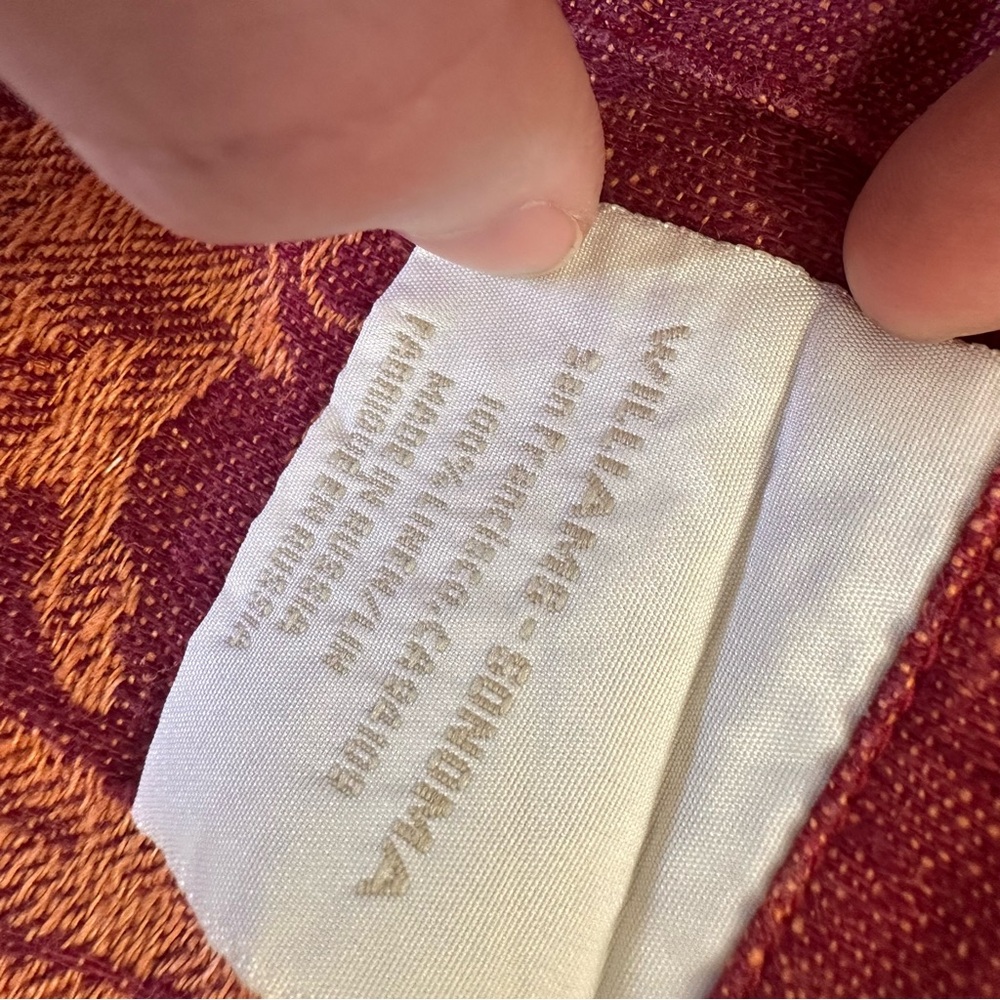 Williams Sonoma 70” by 108” Thanksgiving Linen Tablecloth - Picture 14 of 15